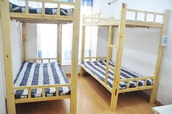 Guangzhou Pinyan Youth Hostel Tangxia  Exterior photo